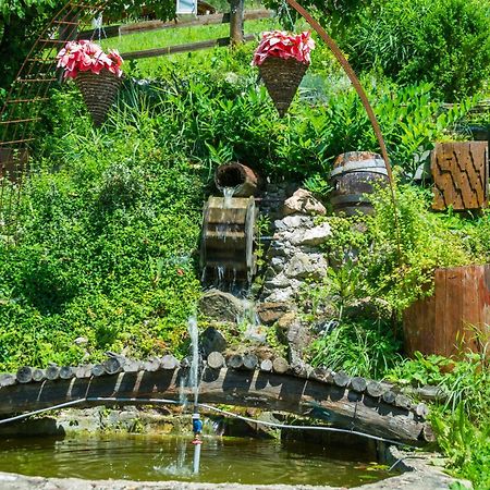 Villa Casa Timan Park Fundu Moldovei Exterior foto